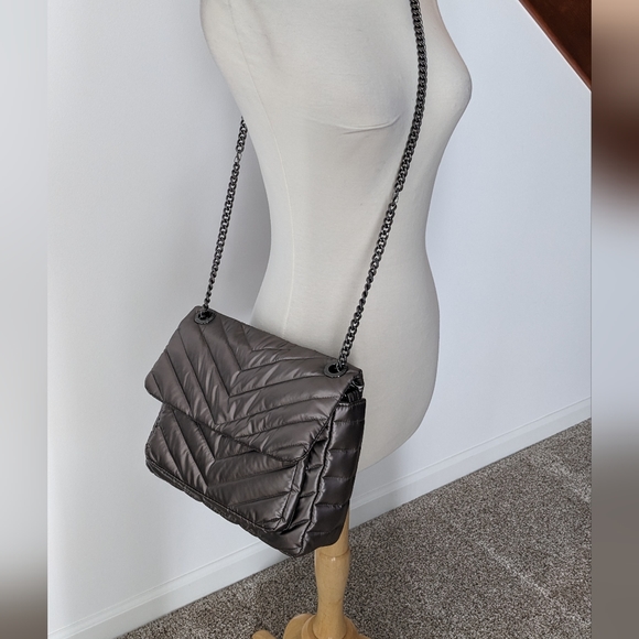 Think Royln metallic puffer bag - Picture 6 of 6